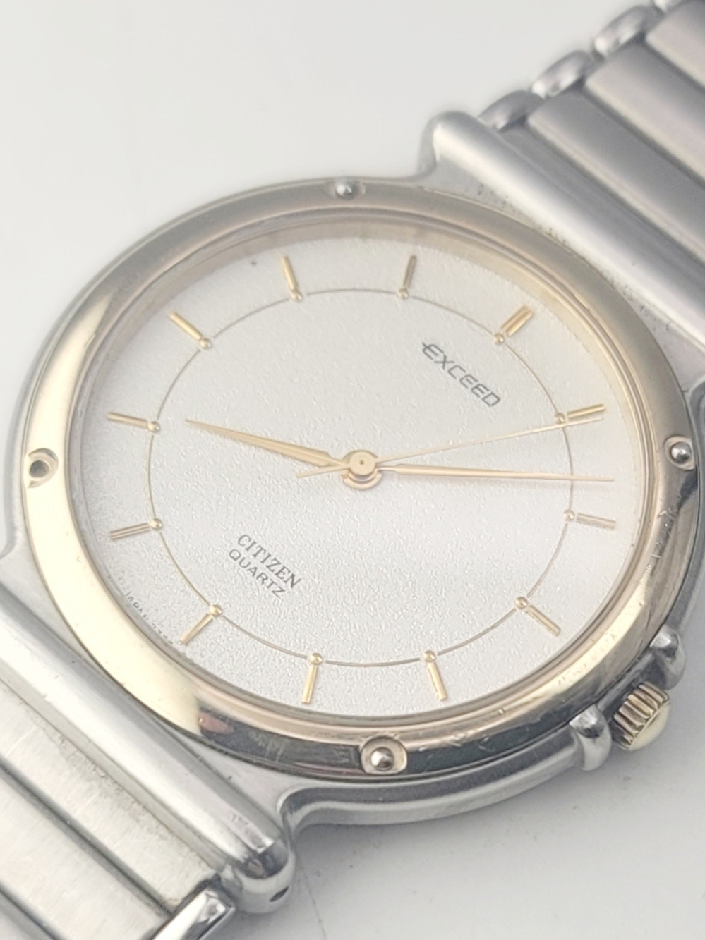 Vintage Citizen Exceed Men's Watch 2730-956591 Two Tone Quartz White Dial